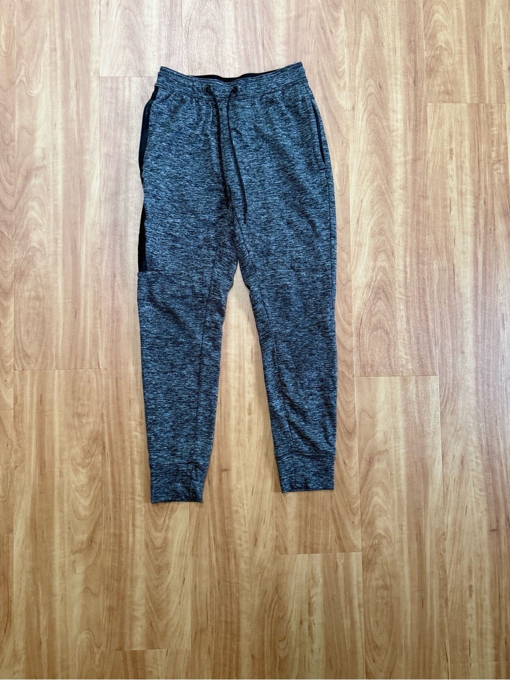 American Eagle Joggers